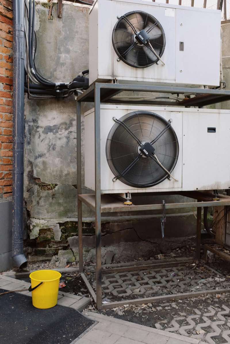 Guía de Underwood Heating and Air Conditioning para decidir reemplazo de aire acondicionado en East Alabama